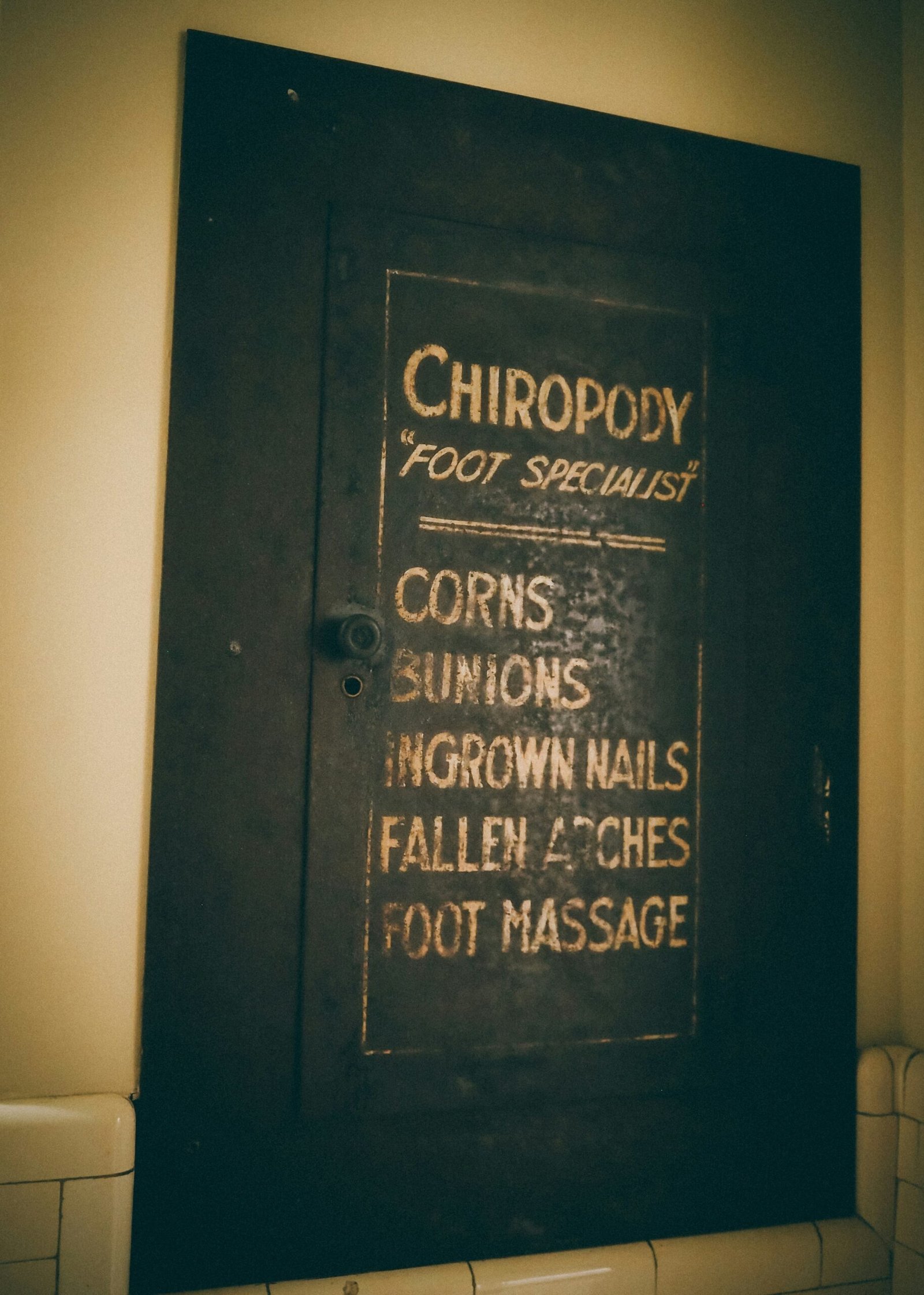 Photo by <a href="https://unsplash.com/@barbaratakemypicture" rel="nofollow">Barbara Burgess</a> on <a href="https://unsplash.com/?utm_source=hostinger&utm_medium=referral" rel="nofollow">Unsplash</a> 